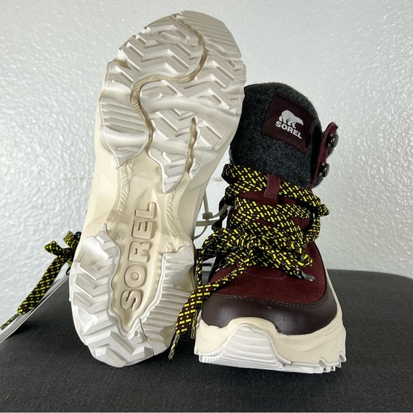 Sorel Women’s Kinetic Breakthru Conquest Waterproof Boots Size 7.5 - Picture 6 of 8